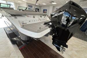 Photo 5550067 for 2026 Four Winns H2  