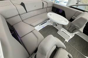 Photo 5550064 for 2026 Four Winns H2  