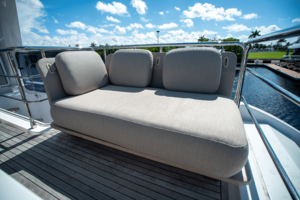 60FT (18.29M) AZIMUT