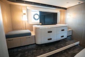 60FT (18.29M) AZIMUT