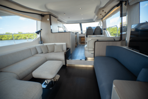 60FT (18.29M) AZIMUT