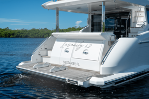 60FT (18.29M) AZIMUT