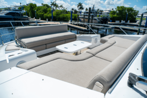 60FT (18.29M) AZIMUT
