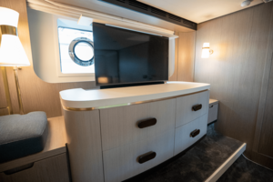 60FT (18.29M) AZIMUT