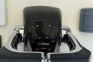 Close-up of Yamaha throttle controls on a 2015 Cobia 296 Cen