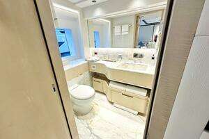 2024 Majesty Yachts 120 thumbnail 29