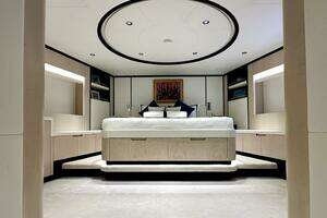 2024 Majesty Yachts 120 thumbnail 36