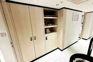 2024 Majesty Yachts 120 thumbnail 34