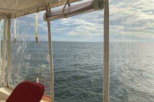 2005 Island Packet 485 thumbnail 14