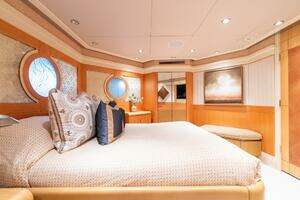 2001 Delta Marine Tri-Deck thumbnail 79