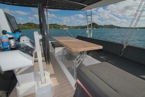 Lagoon 52 F dining area