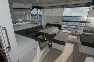 Lagoon 52 Exterior