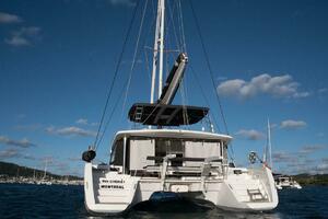Lagoon 52 