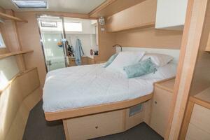 Lagoon 52 F master cabin