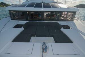 Lagoon 52 Sundeck