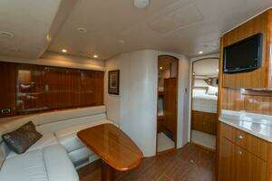 2009 Viking 45 Open thumbnail 7