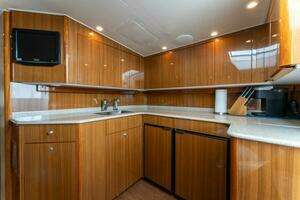 2009 Viking 45 Open thumbnail 9