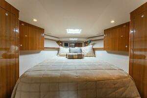 2009 Viking 45 Open thumbnail 6
