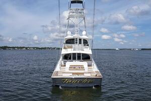 2016 92 Viking Enclosed Bridge Touche Exterior (13)