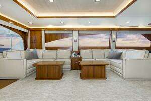 2016 Viking 92 Enclosed Bridge thumbnail 9