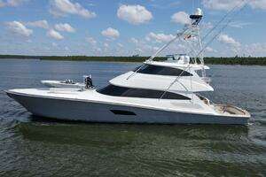2016 Viking 92 Enclosed Bridge thumbnail 86