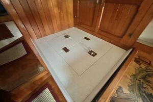 Miss Scarlet 44ft Hardin Yacht For Sale