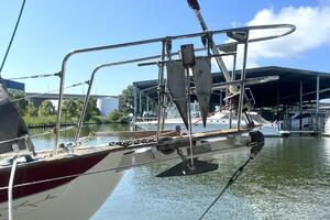 Miss Scarlet 44ft Hardin Yacht For Sale