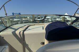 2002 Sea Ray 360 Sundancer thumbnail 16