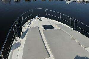 2002 Sea Ray 360 Sundancer thumbnail 23