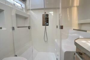 39ft Four Winns Yacht For Sale