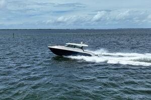 2024 Tiara Yachts 48LE- LADY OGEA- Profile