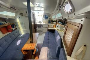 Black Dog 27ft Catalina Yacht For Sale