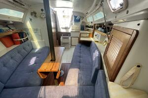 Black Dog 27ft Catalina Yacht For Sale