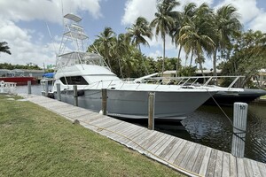 SUNDAY GRAVY TOO 60ft Hatteras Yacht For Sale