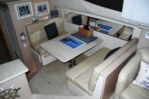 44ft Carver Yacht For Sale