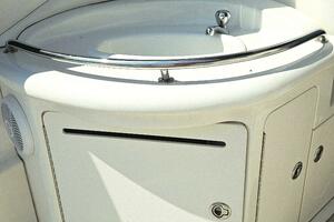2007 Sea Ray 340 Sundancer thumbnail 9