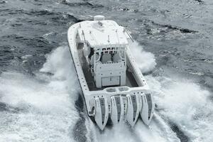 43FT (13.11M) INVINCIBLE yacht for sale