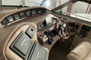 1998 Sea Ray 540 Sundancer thumbnail 26