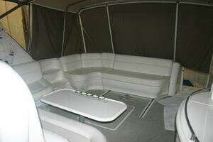 1998 Sea Ray 540 Sundancer thumbnail 17
