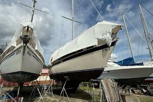 39ft Trident Yacht For Sale