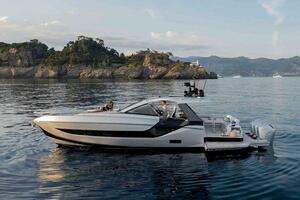 49FT (15.04M) AZIMUT