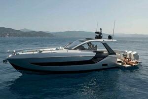 49FT (15.04M) AZIMUT yacht for sale