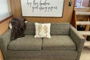 1977 Bertram 42 Motor Yacht thumbnail 28