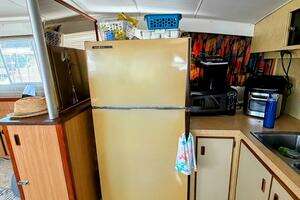 1977 Bertram 42 Motor Yacht thumbnail 32