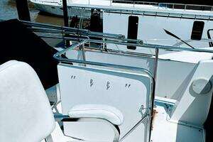 1977 Bertram 42 Motor Yacht thumbnail 14