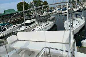 1977 Bertram 42 Motor Yacht thumbnail 15