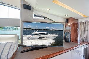 56FT (17.15M) SEA RAY