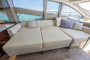 56FT (17.15M) SEA RAY