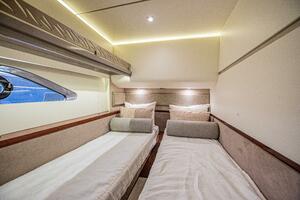 56FT (17.15M) SEA RAY