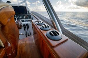 KARMA 46ft Winter Custom Yachts Yacht For Sale